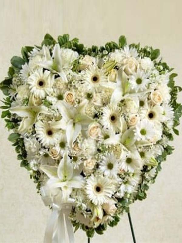 White Heart Standing Spray