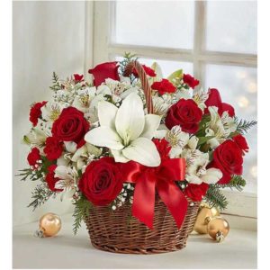 Fields of Europe® Christmas Basket